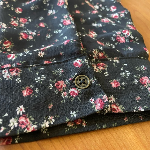 Wild Fable Whimsigoth Sheer Crop Top Long Sleeve Floral Button Down Size XXL - Picture 8 of 11